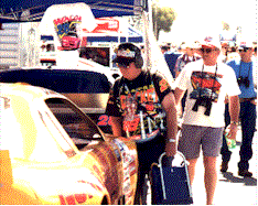 Fans  NASCAR headsetnew.gif (22567 bytes)